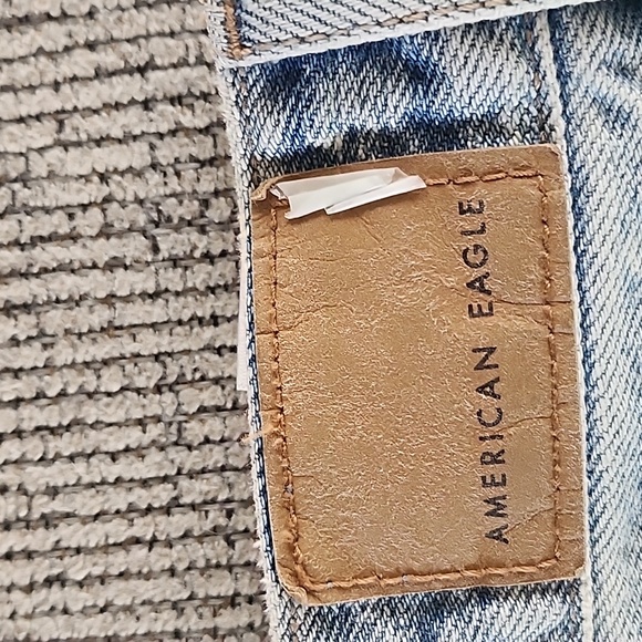 AMERICAN EAGLE  Boyfriend Short - Picture 7 of 9